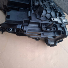 Laden Sie das Bild in den Galerie-Viewer, Frontscheinwerfer BMW X3 G01 X4 G02 5A29202-08 Rechts Scheinwerfer Headlight SCH1753656566yc