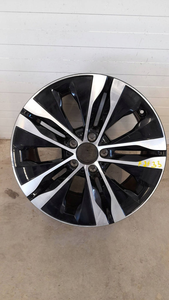 1x Alufelge 18 Zoll A2064011400 Mercedes-Benz W206 Rim Wheel FEL2736494285kp