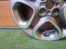 Load image into Gallery viewer, 1x Alufelge 16 Zoll 6.0" 4x100 50ET Glanz Graphit 52910-C8700 Hyundai I20 II Mg FEL3248553025zu