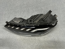 Laden Sie das Bild in den Galerie-Viewer, Frontscheinwerfer Audi 8W0941035J LED Links Scheinwerfer Headlight SCH3397513241dv