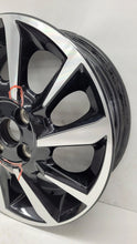 Load image into Gallery viewer, 1x Alufelge 15 Zoll 4.5&quot; 4x100 35ET PW457-0H012 Kia Aygo Rim Wheel