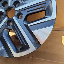 Laden Sie das Bild in den Galerie-Viewer, 1x Alufelge 17 Zoll 7.0" 5x114.3 52910-0D100 Hyundai Kona Rim Wheel FEL5705723654ab