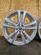 Laden Sie das Bild in den Galerie-Viewer, 4x Alufelge 20 Zoll 8.0" 5x112 28ET Glanz Silber 4M0601025G Audi Rim Wheel FEL7488274004zh