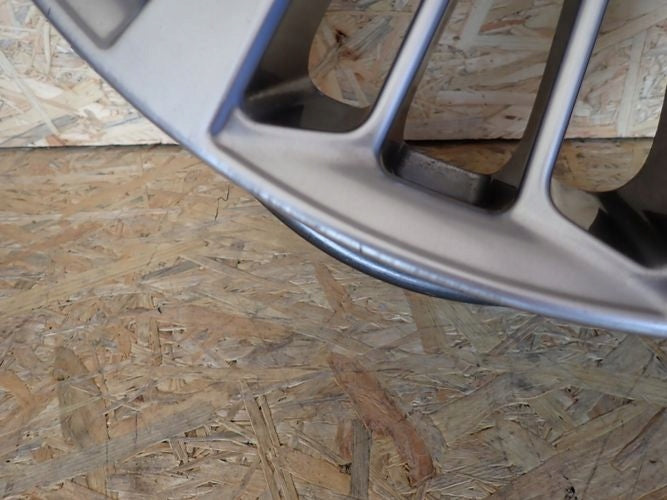 1x Alufelge 18 Zoll 7.5" 5x108 50ET LV4J-1007-A1A Ford Kuga Rim Wheel