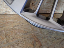 Laden Sie das Bild in den Galerie-Viewer, 1x Alufelge 18 Zoll 7.5&quot; 5x108 50ET LV4J-1007-A1A Ford Kuga Rim Wheel