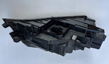 Load image into Gallery viewer, Frontscheinwerfer Skoda Octavia I 5E1941015D LED Ein Stück (Rechts oder Links) SCH4854744017lm