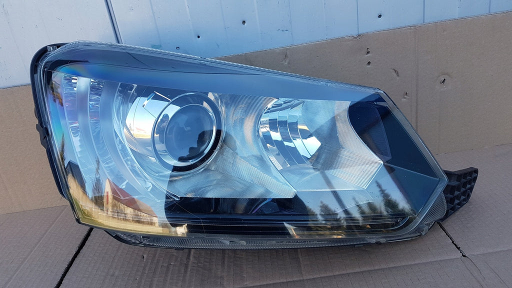 Frontscheinwerfer Skoda Yeti 5L1941016 Rechts Scheinwerfer Headlight SCH8910510472td
