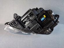 Laden Sie das Bild in den Galerie-Viewer, Frontscheinwerfer Mercedes-Benz Vito W447 4479061501 Rechts Headlight