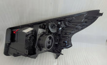 Laden Sie das Bild in den Galerie-Viewer, Frontscheinwerfer Renault Trafic III 260108047R Rechts Scheinwerfer Headlight SCH8043947219io