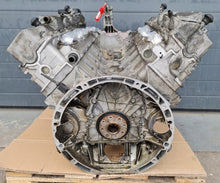 Load image into Gallery viewer, Motor Mercedes-Benz W220 113960 5.0 2001 Benzin Engine Unkomplett