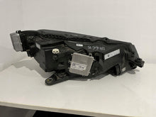 Laden Sie das Bild in den Galerie-Viewer, Frontscheinwerfer Skoda Superb III 3V1941015D LED Links Scheinwerfer Headlight