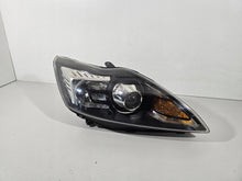 Laden Sie das Bild in den Galerie-Viewer, Frontscheinwerfer Ford Focus 13170938 Rechts Scheinwerfer Headlight SCH1172920880zg