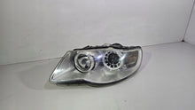 Laden Sie das Bild in den Galerie-Viewer, Frontscheinwerfer VW Touareg 7L6941031A Links Scheinwerfer Headlight SCH4422765160wo