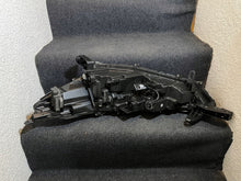 Load image into Gallery viewer, Frontscheinwerfer Toyota Corolla Rechts Scheinwerfer Headlight SCH1240898480qn