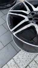 Load image into Gallery viewer, 1x Alufelge 18 Zoll 8.5&quot; 5x112 54ET Glanz A2044010704 Mercedes-Benz Rim Wheel