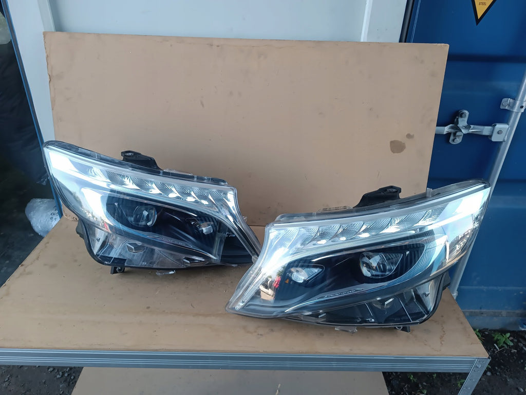 Frontscheinwerfer Mercedes-Benz W447 A4479064600 Full LED Rechts oder Links