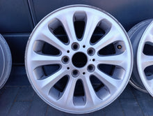 Laden Sie das Bild in den Galerie-Viewer, 4x Alufelge 16 Zoll 6.5" 5x120 42ET BMW 4 Rim Wheel FEL4000812389rb