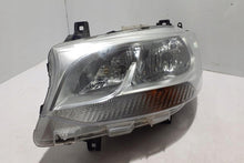 Laden Sie das Bild in den Galerie-Viewer, Frontscheinwerfer Mercedes-Benz Sprinter A9109060000 Rechts oder Links