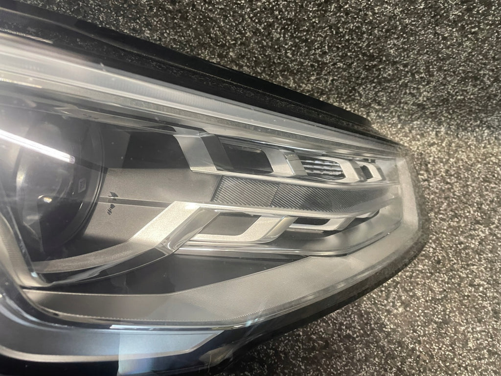 Frontscheinwerfer Audi A1 Rechts Scheinwerfer Headlight SCH7574409200zb