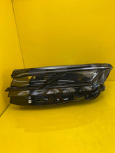 Laden Sie das Bild in den Galerie-Viewer, Frontscheinwerfer VW Touareg 761941081A LED Links Scheinwerfer Headlight SCH4091314030cx
