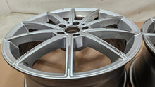 Laden Sie das Bild in den Galerie-Viewer, 1x Alufelge 19 Zoll 8.0&quot; 5x112 A1674010500 Mercedes-Benz Gle Rim Wheel