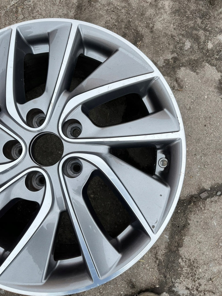 1x Alufelge 17 Zoll 7.0" 5x114.3 53ET 52910-G4350 Hyundai I Rim Wheel FEL2992265149jv