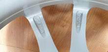 Load image into Gallery viewer, 1x Alufelge 16 Zoll 7.0" 5x120 31ET Glanz Silber 6796236 BMW F30 Rim Wheel FEL8693917890ig