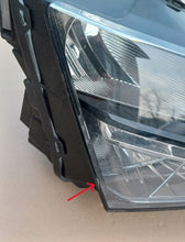 Laden Sie das Bild in den Galerie-Viewer, Frontscheinwerfer Skoda Scala 2019- 657941016 LED Rechts Scheinwerfer Headlight SCH2587454068xx