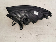 Laden Sie das Bild in den Galerie-Viewer, Frontscheinwerfer Skoda Enyaq 5LB941016 LED Rechts Scheinwerfer Headlight