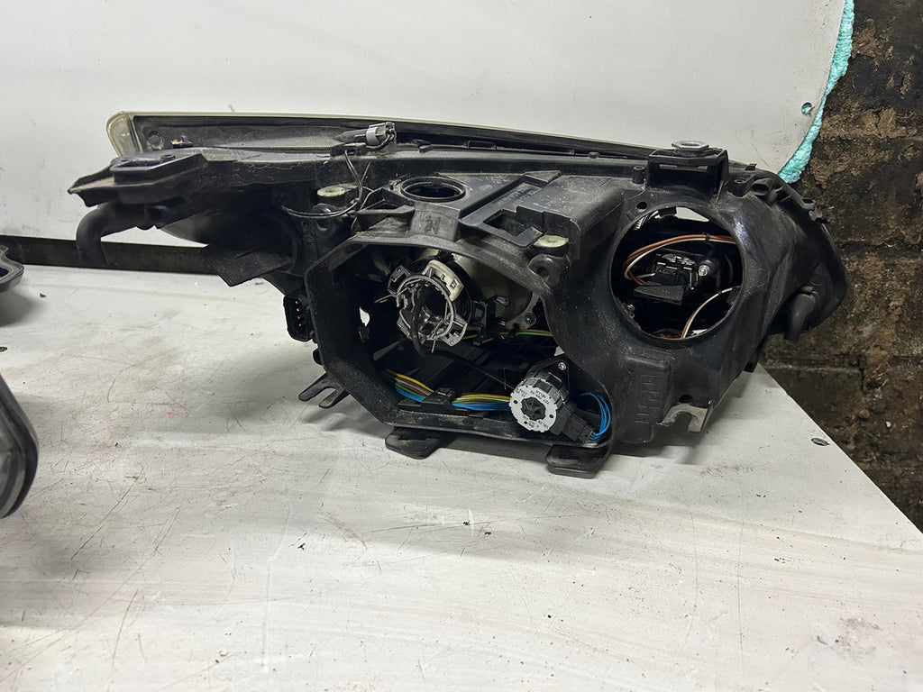 Frontscheinwerfer 15872400 15872300 Xenon Ein Stück (Rechts oder Links)