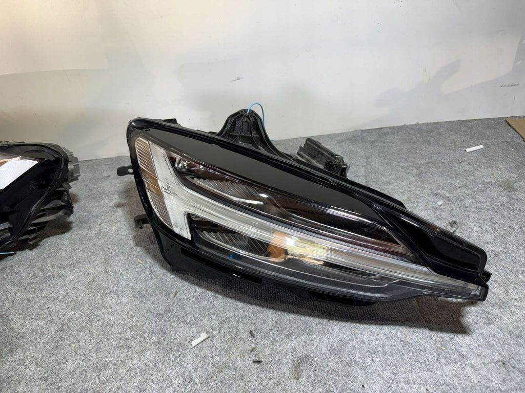Frontscheinwerfer Volvo V60 II S60 III 22025902 473172000 Rechts Headlight SCH7248970269rk