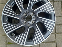 Load image into Gallery viewer, 1x Alufelge 17 Zoll 6.5" 4x98 41ET Glanz Schwarz 50290268 Fiat 500e Rim Wheel FEL4900036819jf