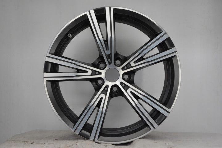 1x Alufelge 19 Zoll 8.5" 5x112 40ET 8089897 BMW 1 Rim Wheel FEL6418684717dt