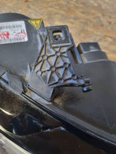 Load image into Gallery viewer, Frontscheinwerfer Audi A4 8K0941006 Xenon Rechts Scheinwerfer Headlight