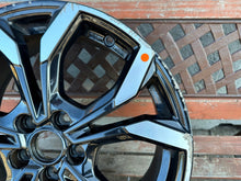 Laden Sie das Bild in den Galerie-Viewer, 1x Alufelge 18 Zoll 7.0&quot; 5x108 47 5ET L1TC-R1A Ford Puma Rim Wheel