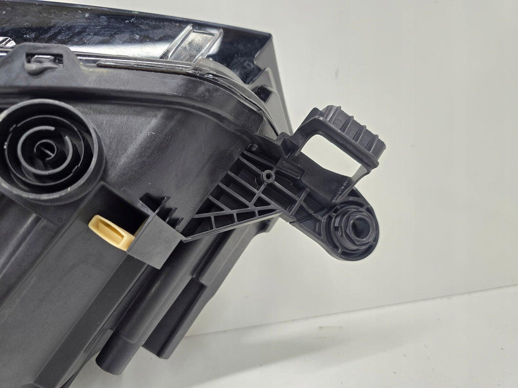 Frontscheinwerfer Skoda Fabia 6VB941016 Rechts Scheinwerfer Headlight SCH1732371475zx