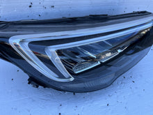 Laden Sie das Bild in den Galerie-Viewer, Frontscheinwerfer Opel Crossland X YQ00709880 Rechts Scheinwerfer Headlight SCH1738132940th