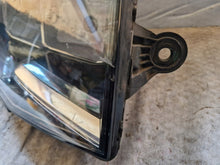 Load image into Gallery viewer, Frontscheinwerfer VW T6 7E1941016AD Rechts Scheinwerfer Headlight SCH6650169825ez