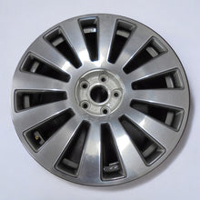 Load image into Gallery viewer, 1x Alufelge 19 Zoll 8.5&quot; 5x112 45ET Glanz Silber 4E0601025 Audi Mg Rim Wheel