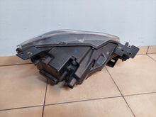 Load image into Gallery viewer, Frontscheinwerfer Mazda Cx-3 Cx3 D10E-51040 LED Ein Stück (Rechts oder Links)