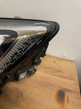 Laden Sie das Bild in den Galerie-Viewer, Frontscheinwerfer Seat Leon 5FB941007F Full LED Links Scheinwerfer Headlight