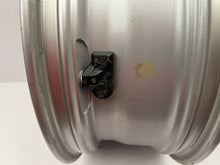 Laden Sie das Bild in den Galerie-Viewer, 1x Alufelge 17 Zoll 7.0&quot; 5x120 50ET 9803723 Mini Countryman R60 R61 Rim Wheel