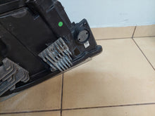 Laden Sie das Bild in den Galerie-Viewer, Frontscheinwerfer BMW X1 F48 90018091 6311-7290240-06 90018090 Xenon Ein Satz SCH8819674773ef