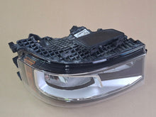 Laden Sie das Bild in den Galerie-Viewer, Frontscheinwerfer 2379886 Rechts Scheinwerfer Headlight SCH8005516225ah