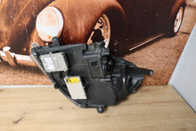 Laden Sie das Bild in den Galerie-Viewer, Frontscheinwerfer Mercedes-Benz Slk A1718203861 Xenon Rechts Headlight
