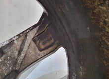 Load image into Gallery viewer, 1x Alufelge 18 Zoll A1664011602 Mercedes-Benz W166 Rim Wheel FEL1944345780wl