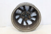 Laden Sie das Bild in den Galerie-Viewer, 1x Alufelge 16 Zoll 7.0" 5x105 41ET Glanz Silber 39078765 Opel Astra K Rim Wheel FEL7307049237zb
