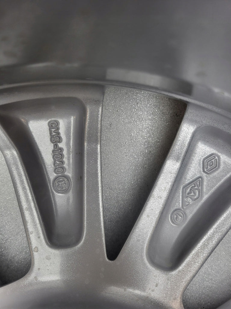 1x Alufelge 16 Zoll 6.5" 4x100 37ET Glanz Silber 403008062R Renault Clio I FEL8067087725cd