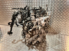 Laden Sie das Bild in den Galerie-Viewer, Motor Mercedes-Benz Gla H247 M282914 1.3 CGI 136PS 60TKm 2021 Benzin Komplett MOT2370323101gy