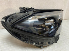 Laden Sie das Bild in den Galerie-Viewer, Frontscheinwerfer Mercedes-Benz W206 A2069067203 Full LED Rechts Headlight SCH6467980022oo